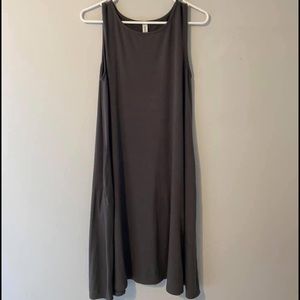 Gray sleeveless t shirt dress